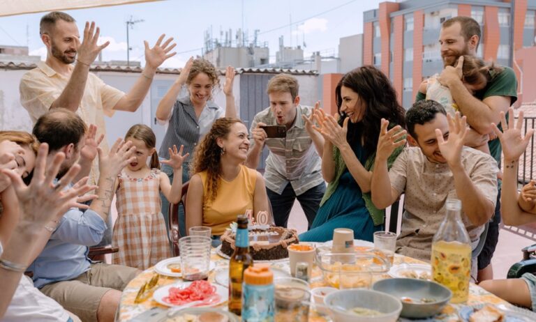 ΣΙΩΠΗΛΗ ΑΓΑΠΗ / Sorda