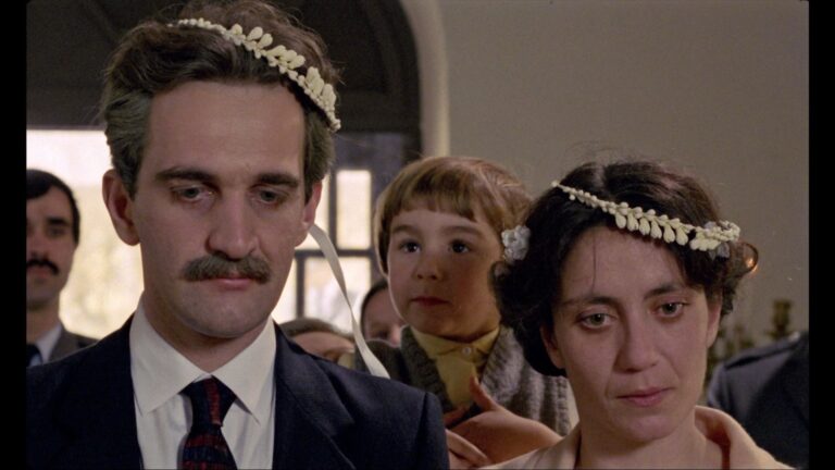 ΤΑ ΠΕΤΡΙΝΑ ΧΡΟΝΙΑ