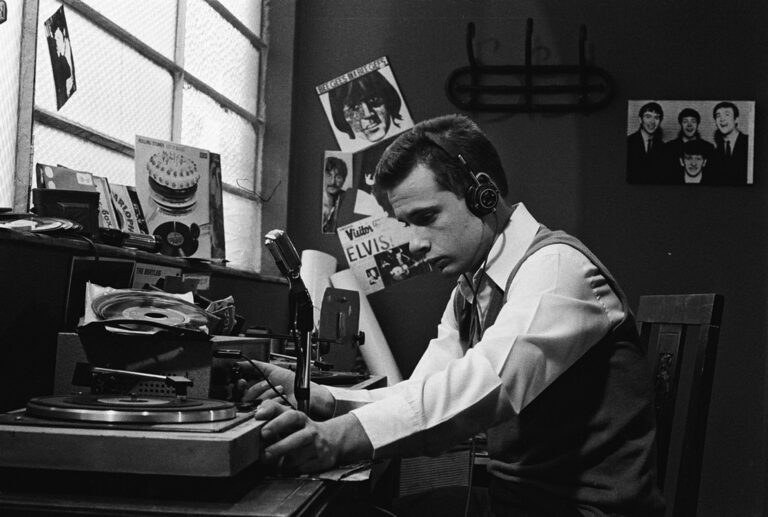 ΤΕΛΟΣ ΕΠΟΧΗΣ